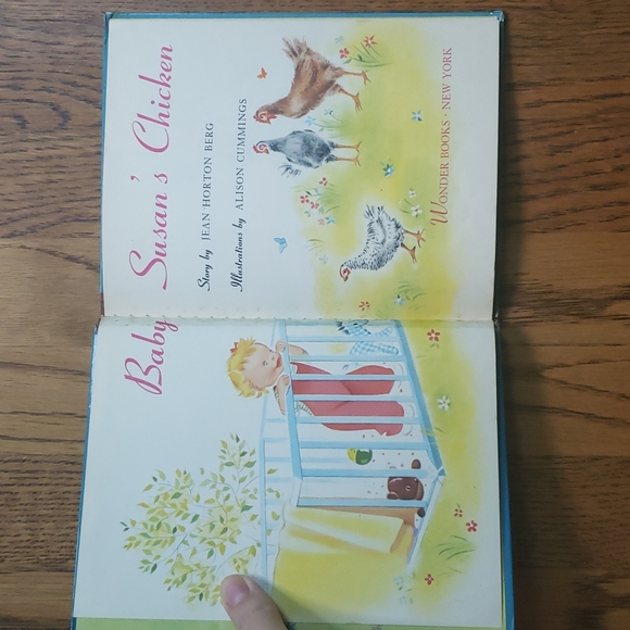 Vintage 50s Baby Susan's Chicken Hardcover Children's Book - Picture 3 of 8